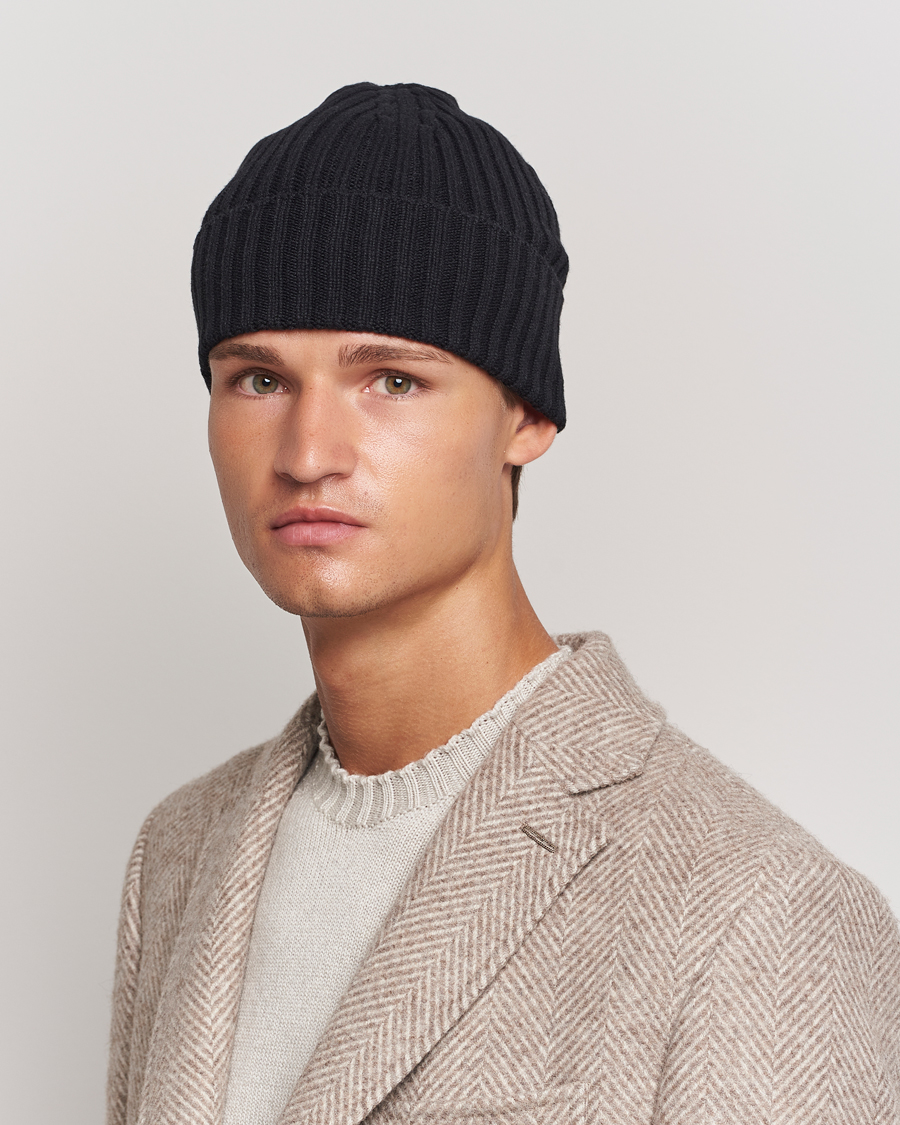 Uomini | Accessori | Piacenza Cashmere | Ribbed Cashmere Beanie Black