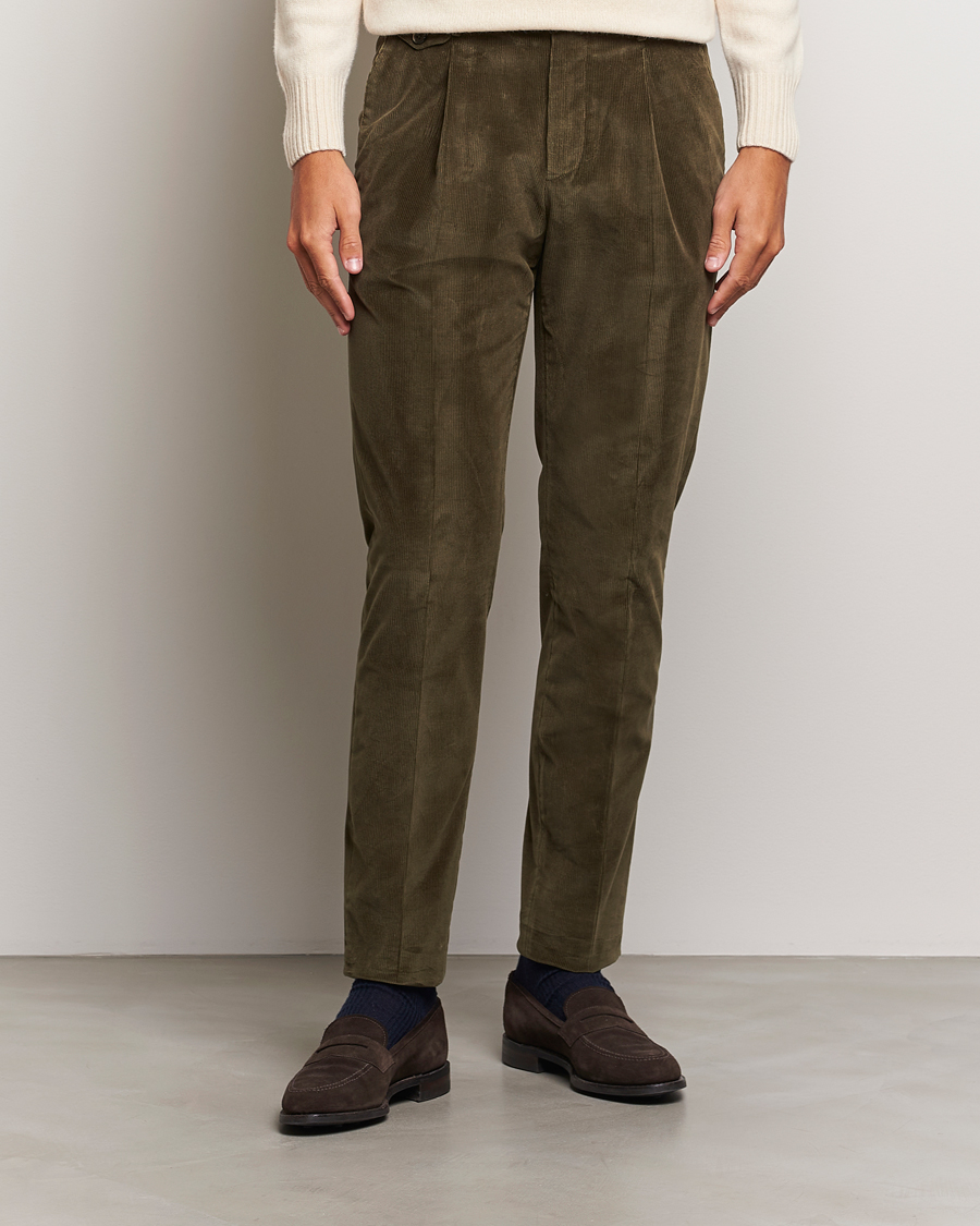 Uomini | Italian Department | PT01 | Slim Fit Corduroy Trousers Dark Green