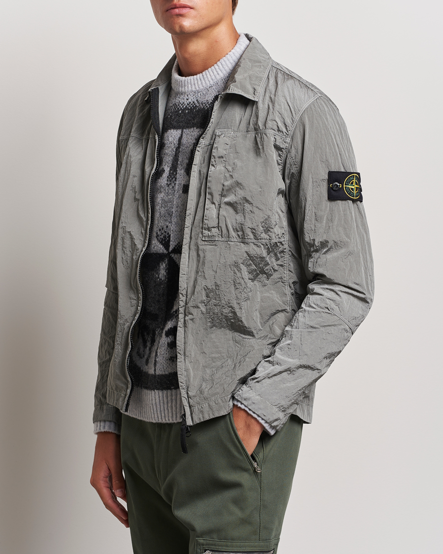 Uomini |  | Stone Island | Nylon Metal Zip Overshirt Grey