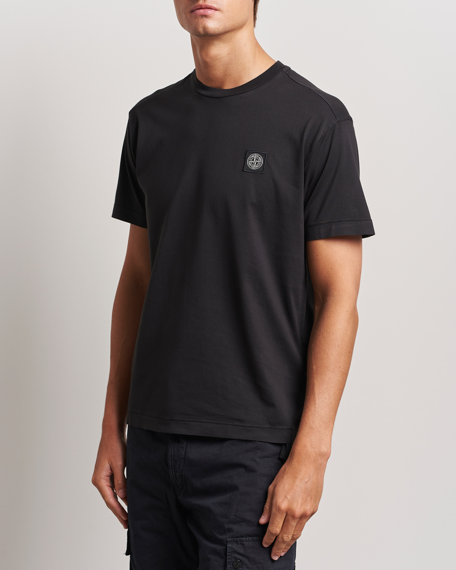 Uomini | Magliette nere | Stone Island | Garment Dyed Jersey T-Shirt Black