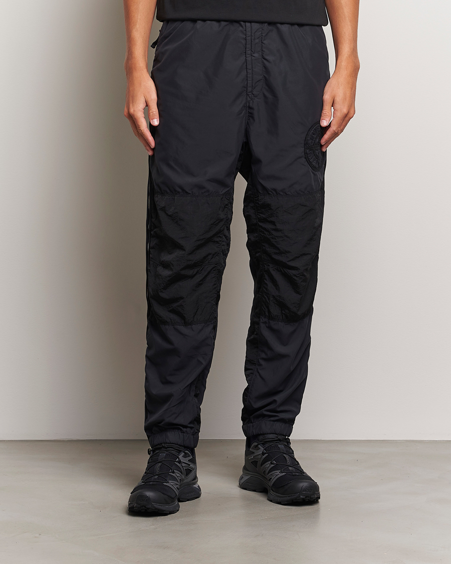 Uomini |  | Stone Island | Washed Nylon Jogger Pants Black