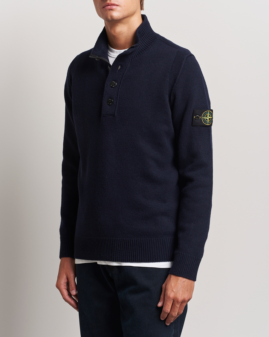 Uomini |  | Stone Island | Knitted Lambswool Half Button Zip Navy Blue