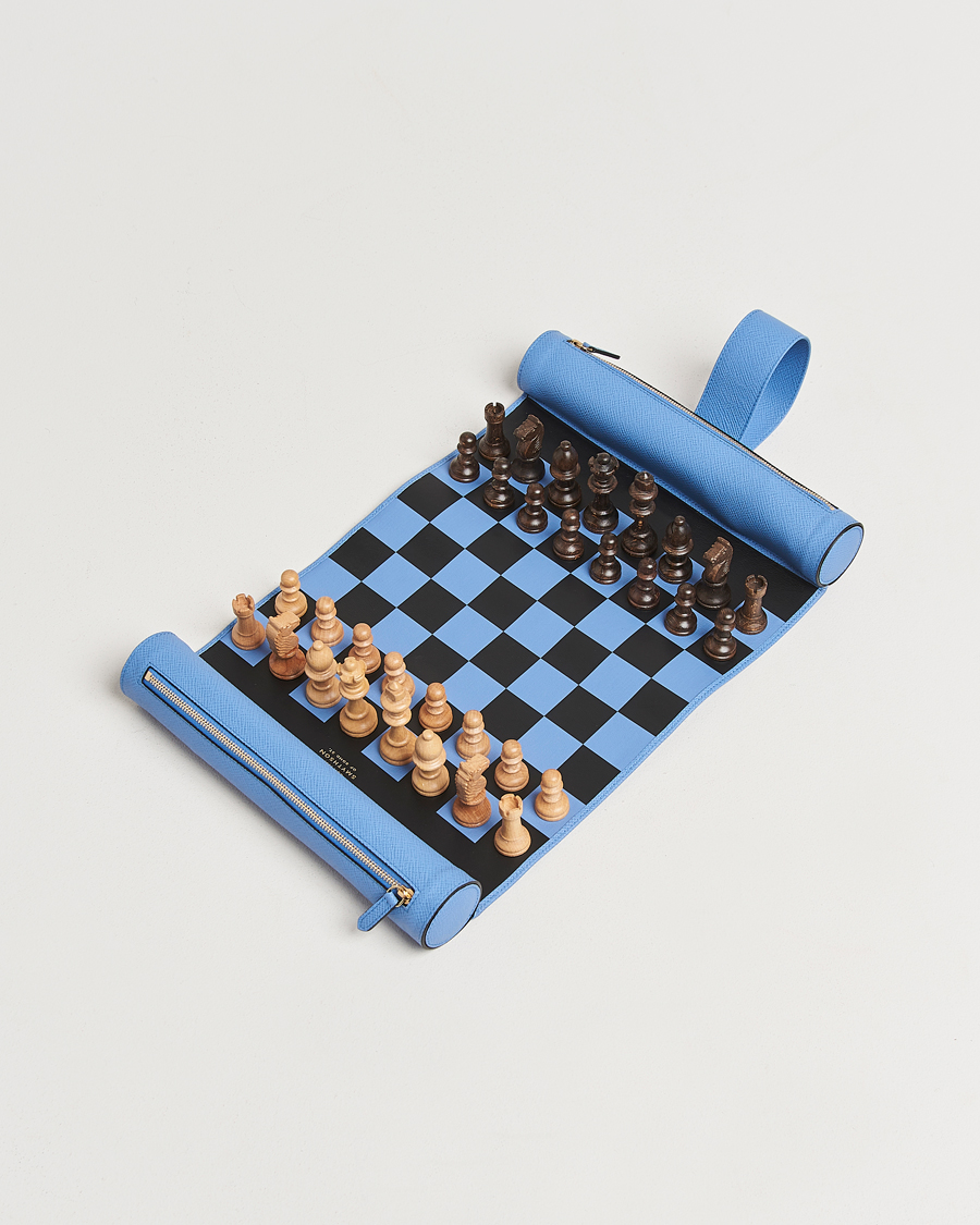 Uomini | Giochi | Smythson | Panama Chess Roll Nile Blue