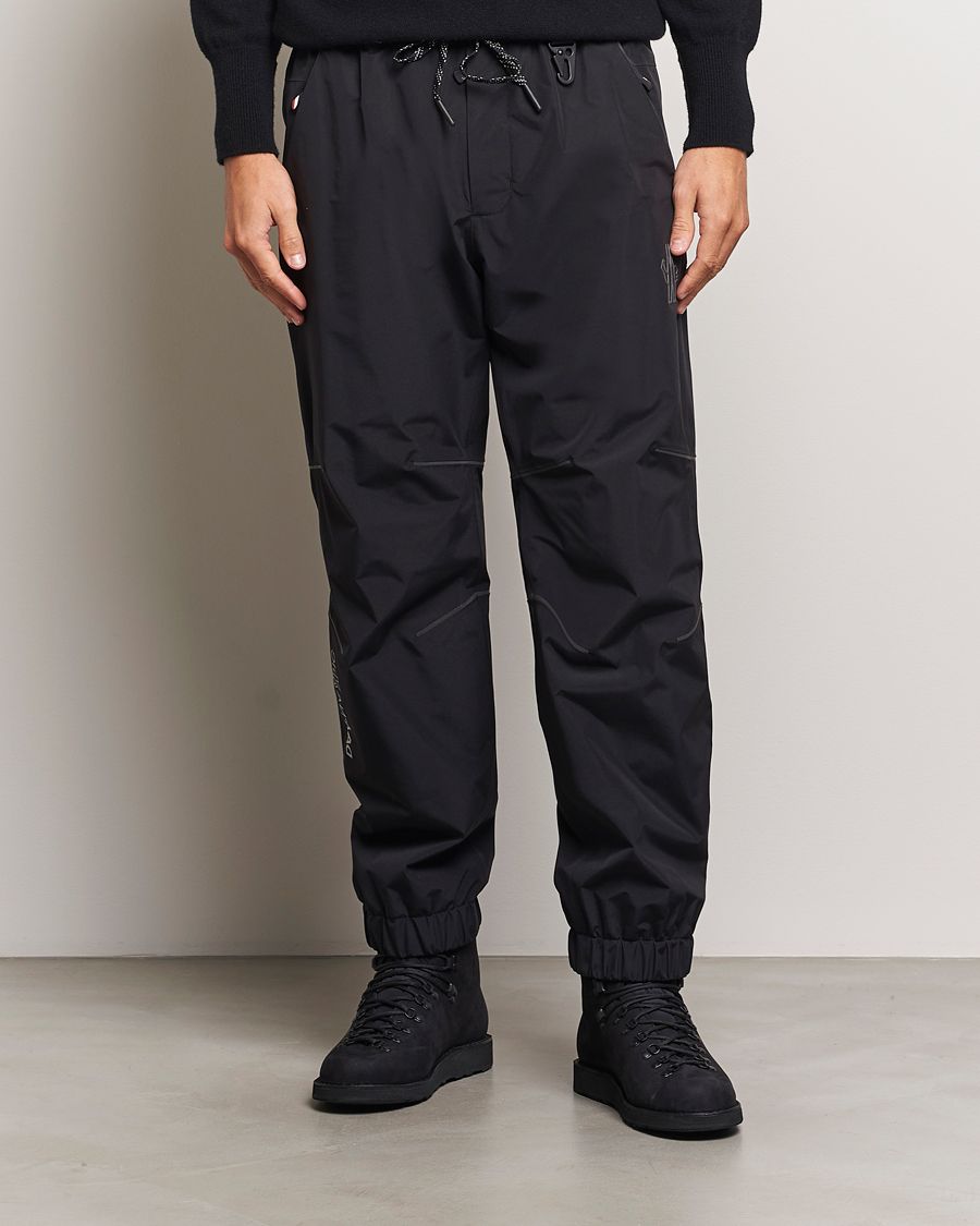 Uomini | Pantaloni | Moncler Grenoble | Nylon Drawstring Trousers Black