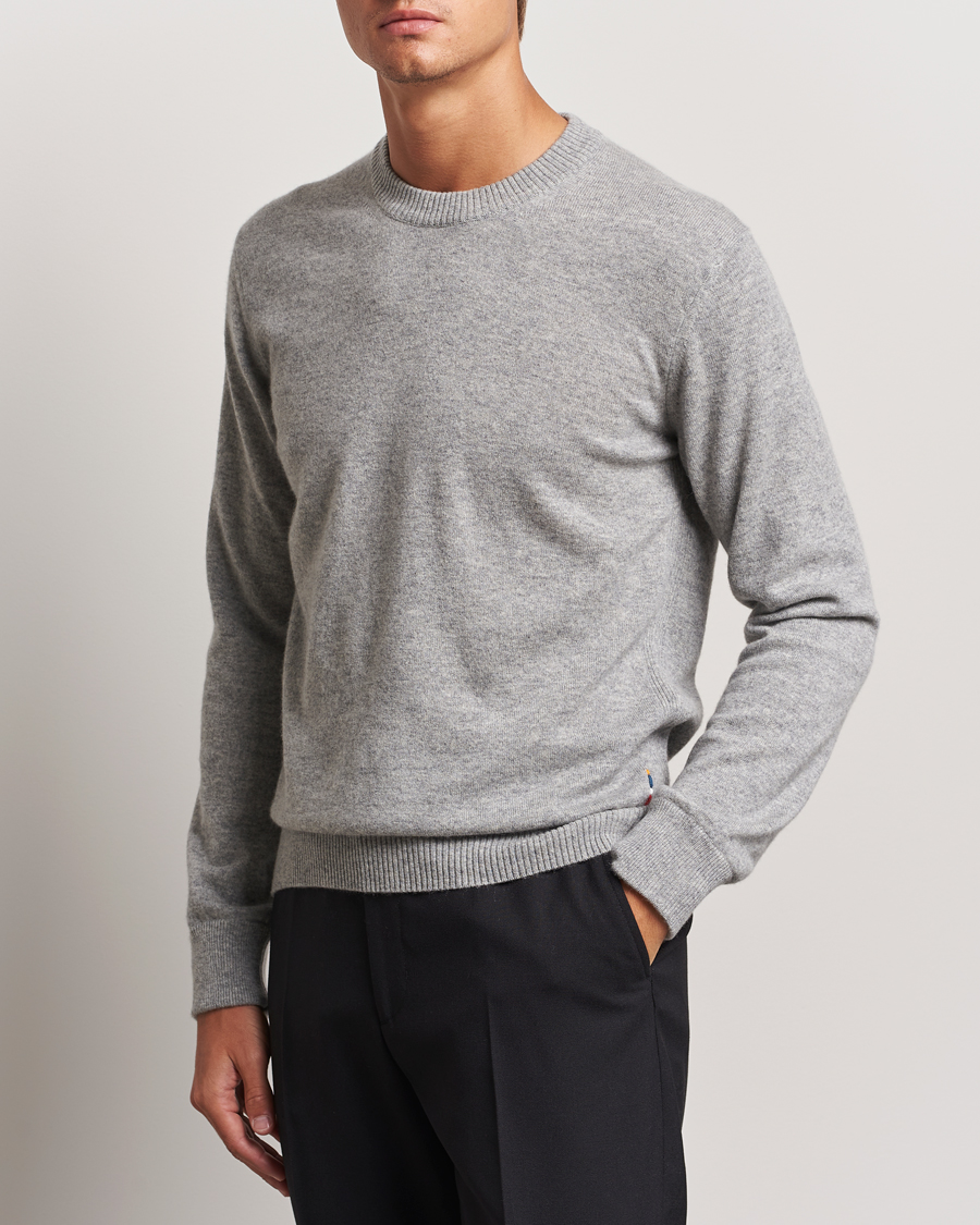 Uomini | Best of British | Orlebar Brown | Levar Cashmere Crewneck Oyster Grey