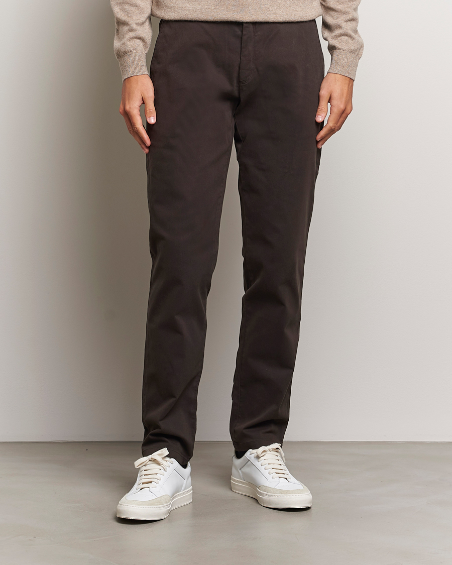 Uomini | Chinos | Orlebar Brown | Fallon Stretch Cotton Trousers Truffle