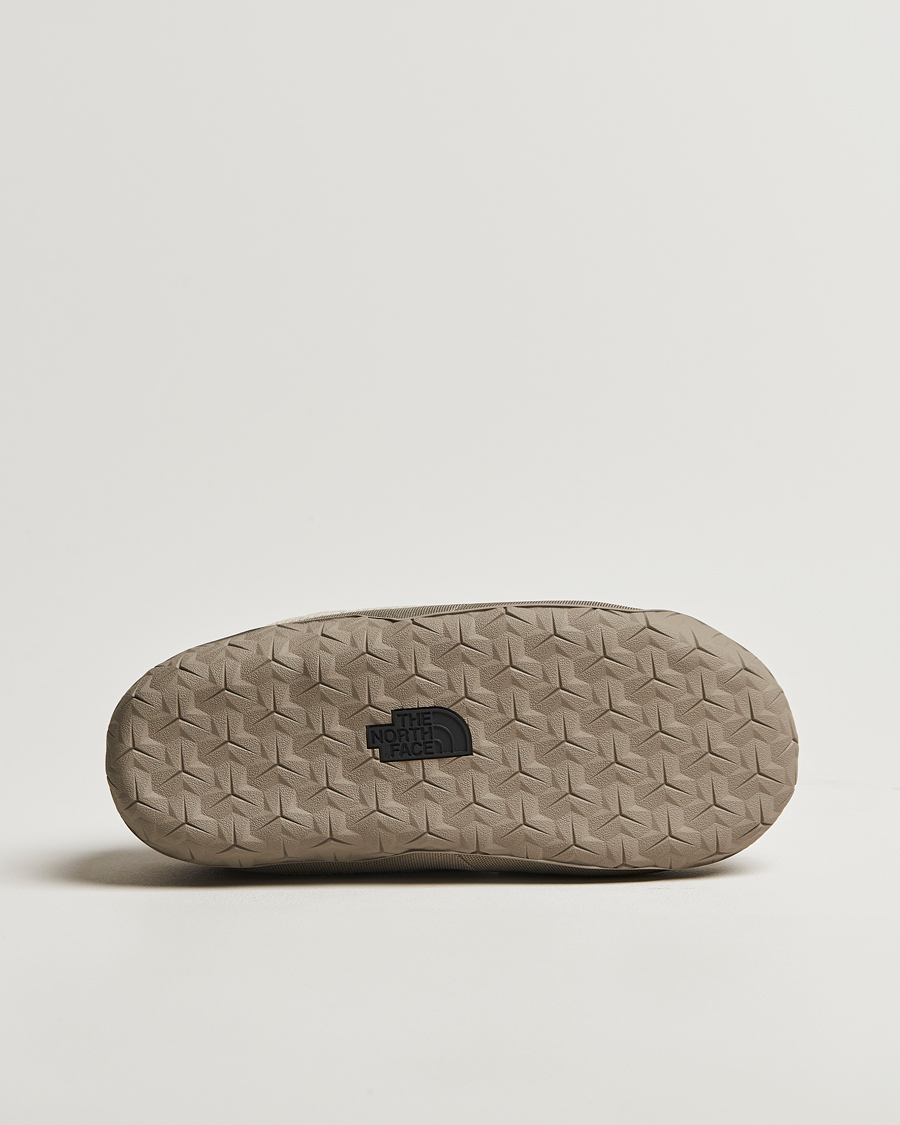 Uomini | The North Face Nuptse Corduroy Mule Beige | The North Face | Nuptse Corduroy Mule Beige