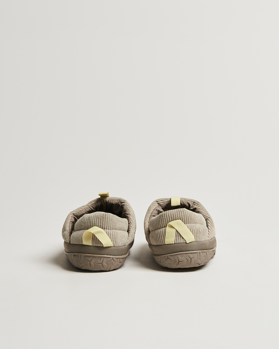 Uomini | The North Face Nuptse Corduroy Mule Beige | The North Face | Nuptse Corduroy Mule Beige