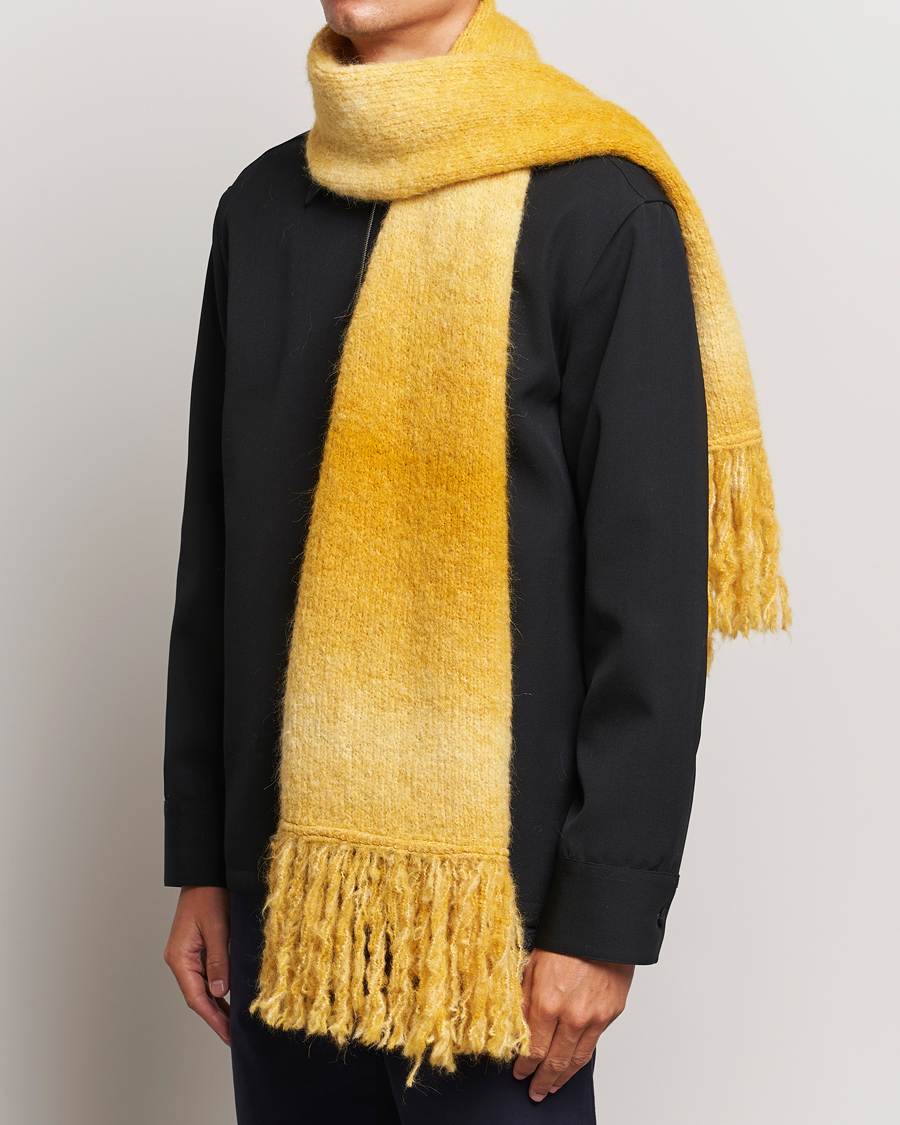 Uomini |  | Sunflower | Ombre Wool Scarf Yellow