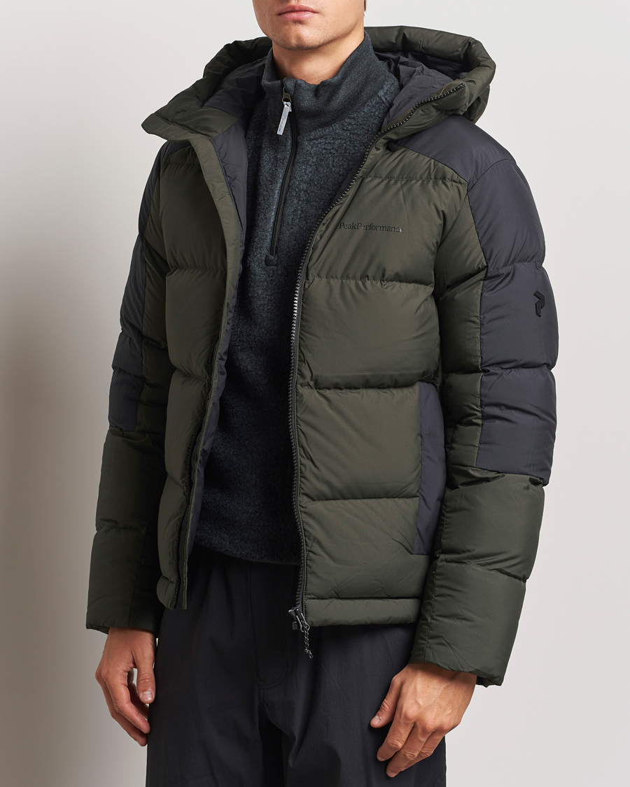 Uomini | Giacche | Peak Performance | Down Puffer Hood Jacket Olive Extreme