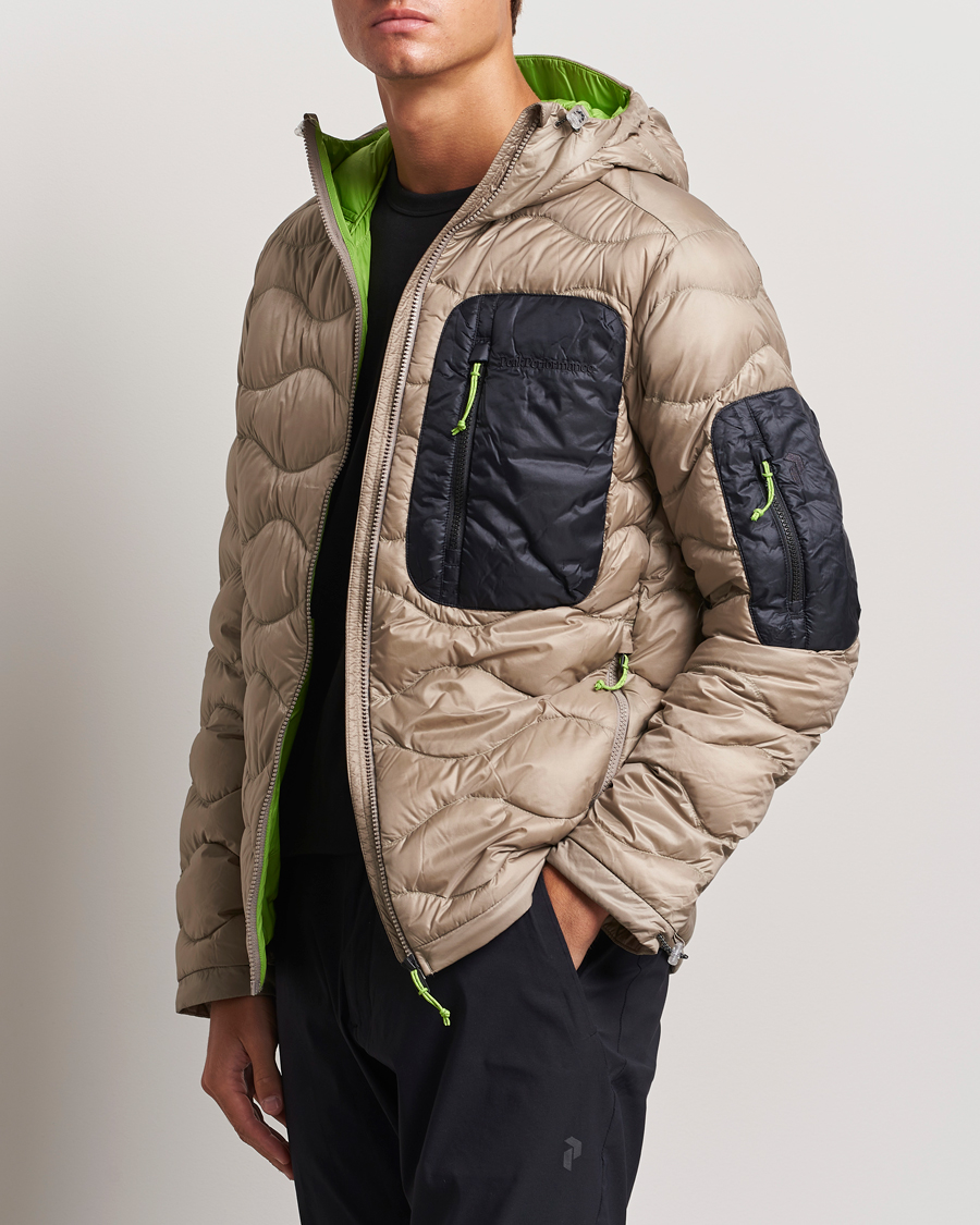 Uomini | Peak Performance | Peak Performance | Helium Utility Down Hood Jacket Avid Beige