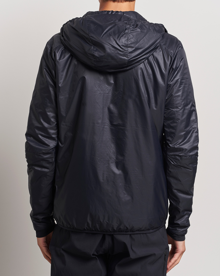 Uomini | Giacche | Peak Performance | Radiance Hood Jacket Black