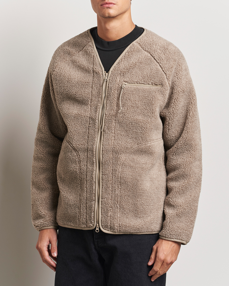 Uomini |  | Peak Performance | Heavy Pile Oversized Cardigan Avid Beige