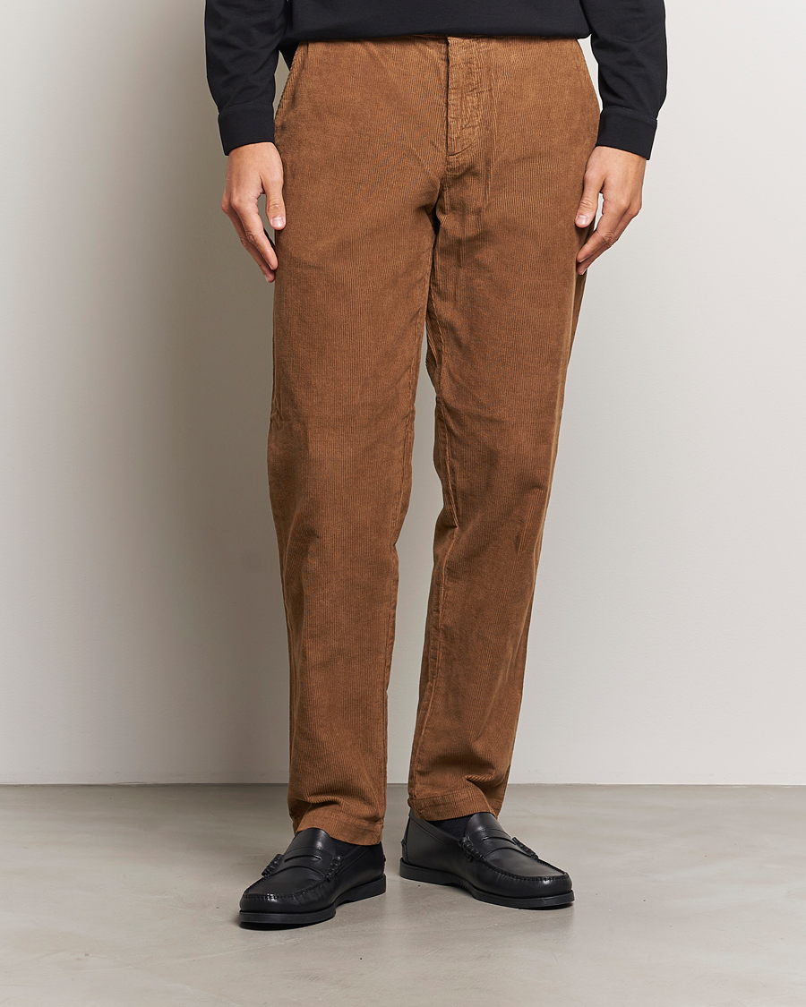 Uomini | Best of British | Sunspel | Corduroy Chore Trousers Sandstone