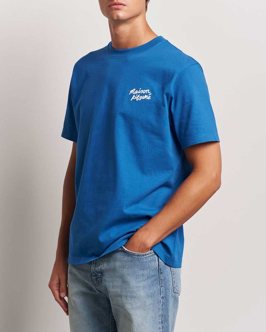 Uomini | Maison Kitsuné | Maison Kitsuné | Mini Handwriting T-shirt Celestial Blue