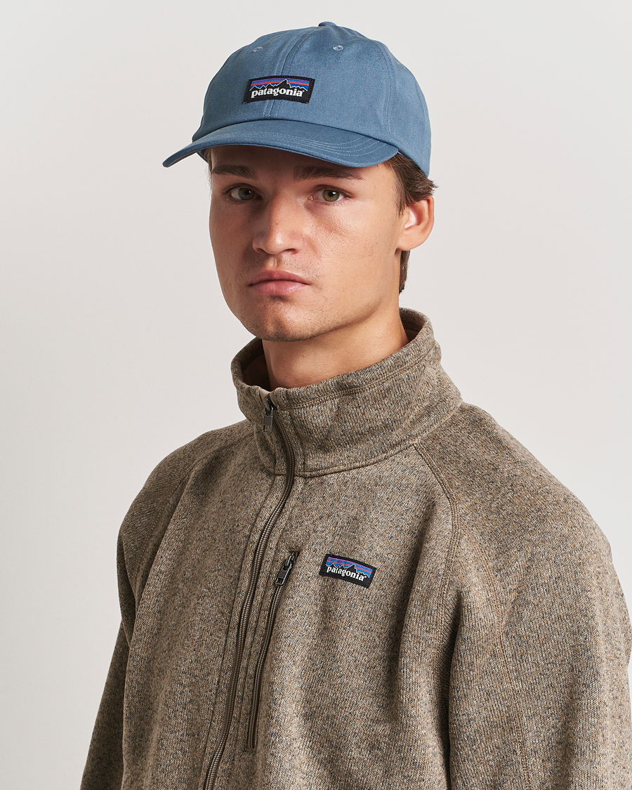 Uomini |  | Patagonia | P-6 Label Trad Cap Utility Blue