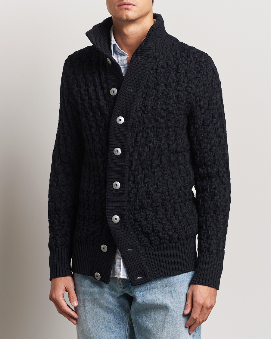 Uomini |  | S.N.S. Herning | Stark Wool Cable Knit Cardigan Navy Blue