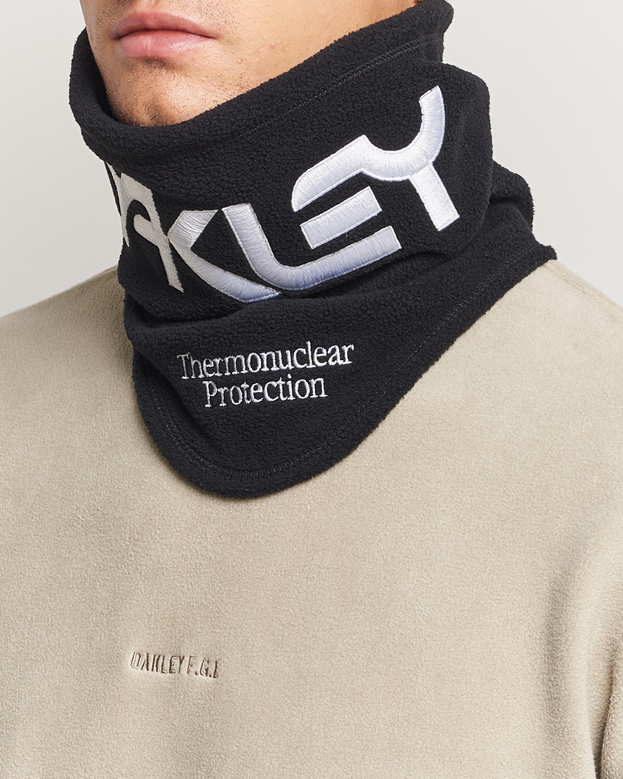 Uomini |  | Oakley | TNP Neck Gaiter Blackout