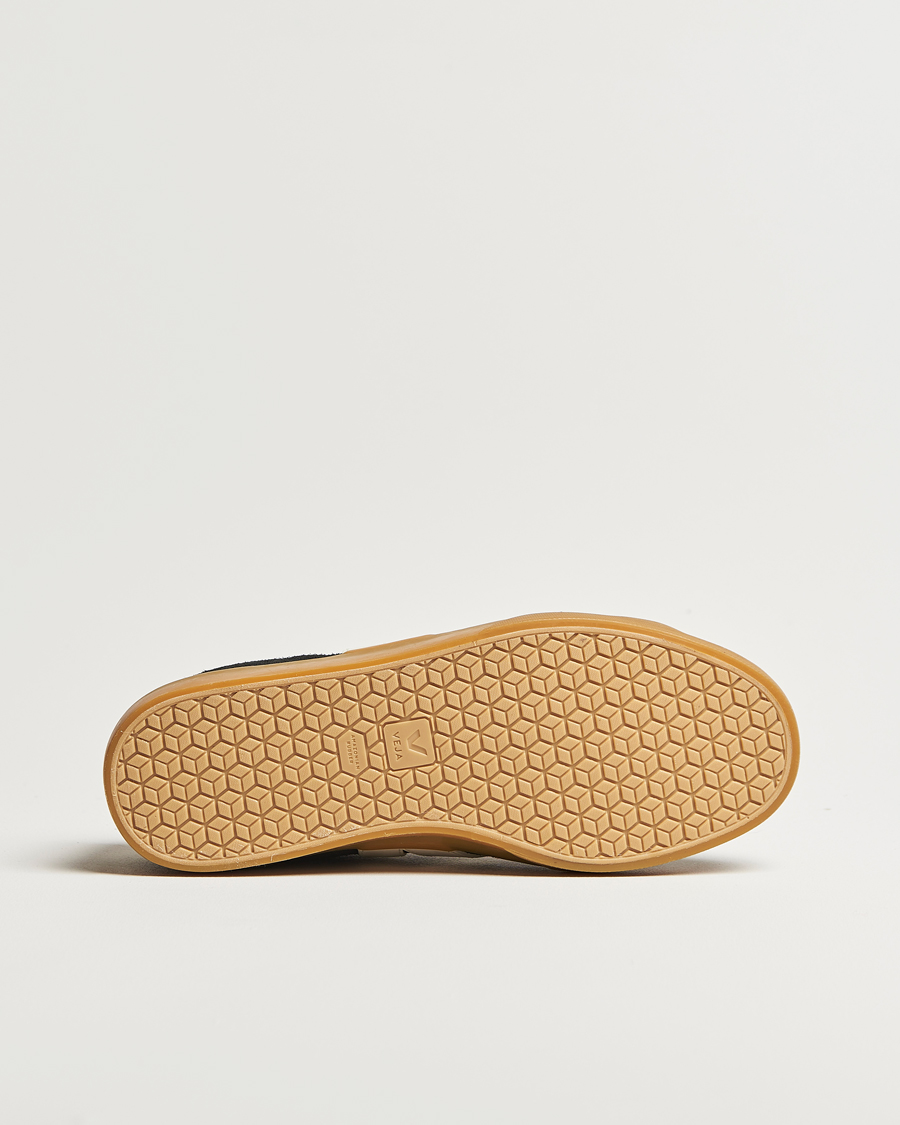Uomini | Sneakers | Veja | Campo Bold Suede Sneaker Black Pierre
