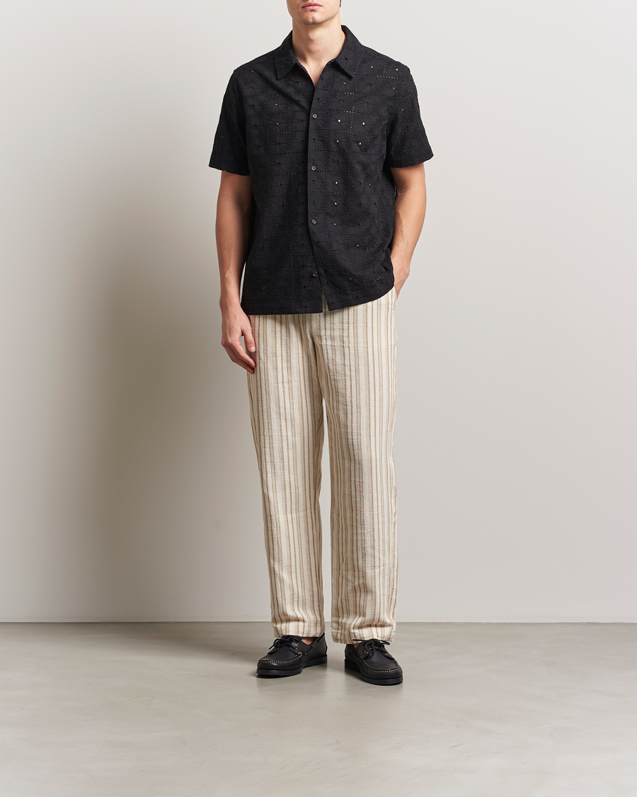 Uomini | Camicie | LES DEUX | Hector Anglaise Short Sleeve Shirt Black